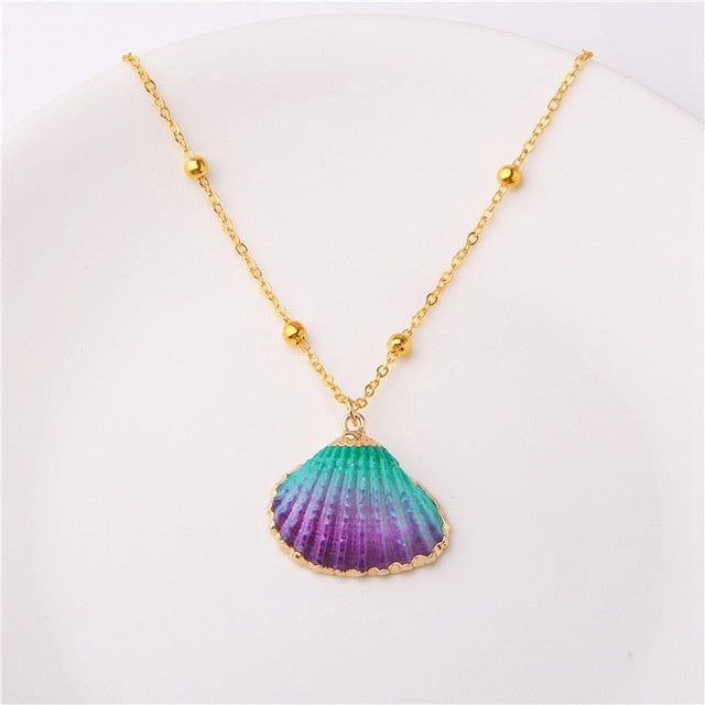 Beach Shell Pendant Necklace