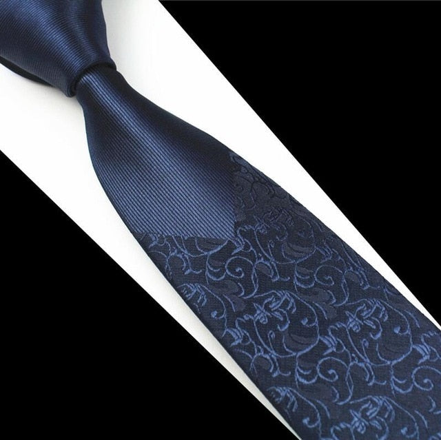 Man Floral Dot Slim Tie