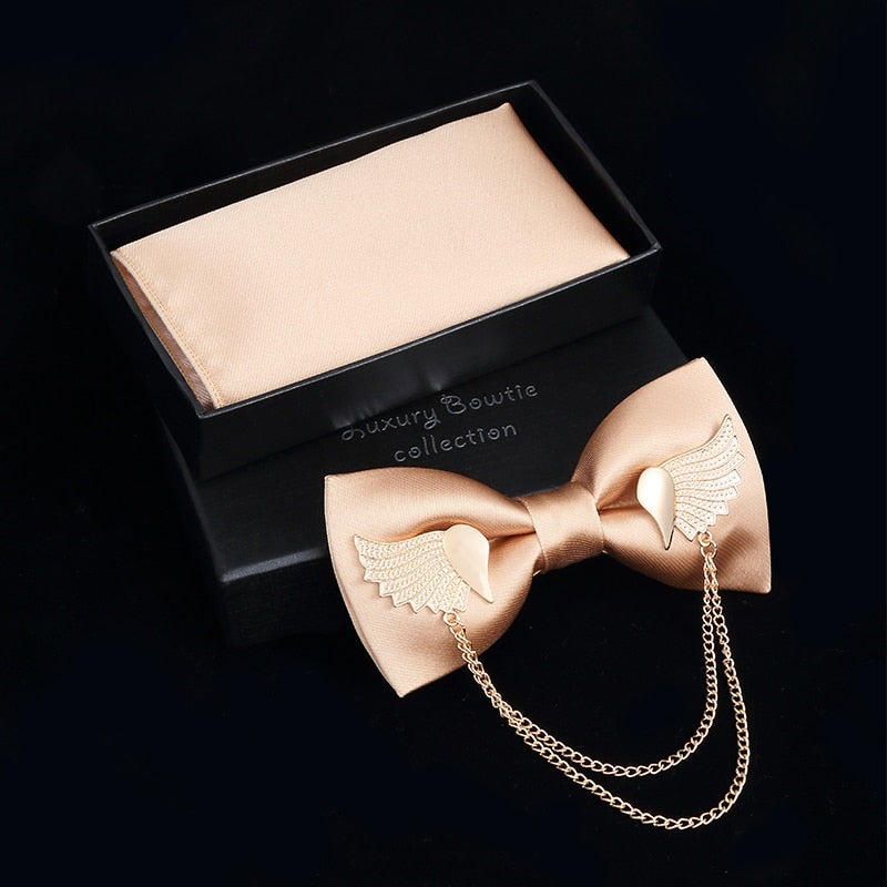 Metal Golden Wings Two Layer Neck