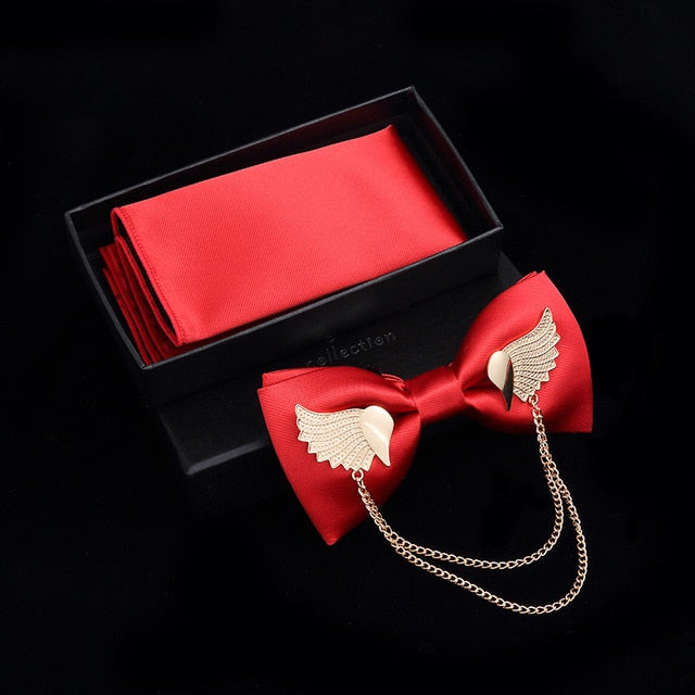 Metal Golden Wings Two Layer Neck