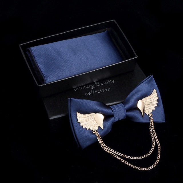 Metal Golden Wings Two Layer Neck